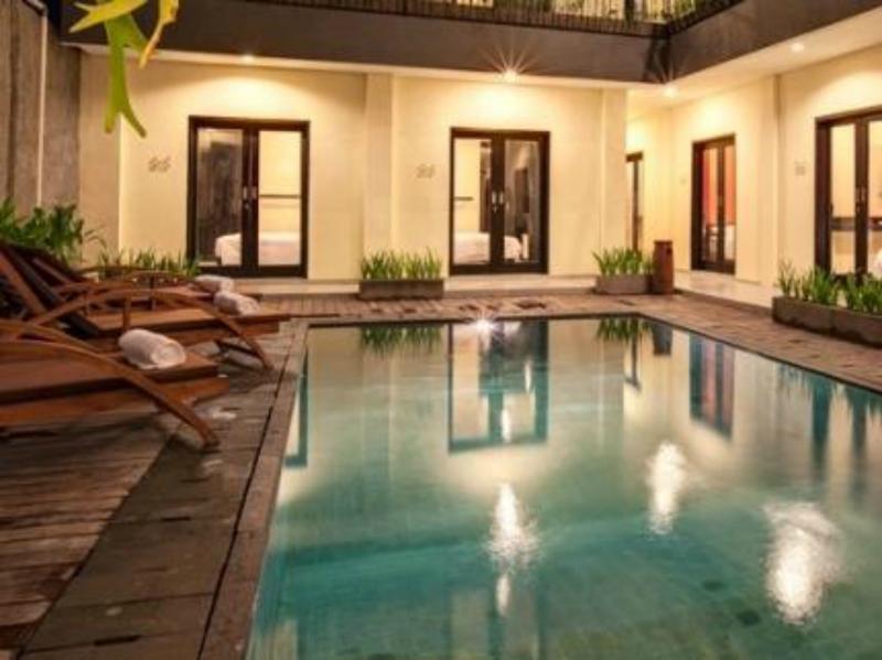 Zuk Hotel Legian Buitenkant foto
